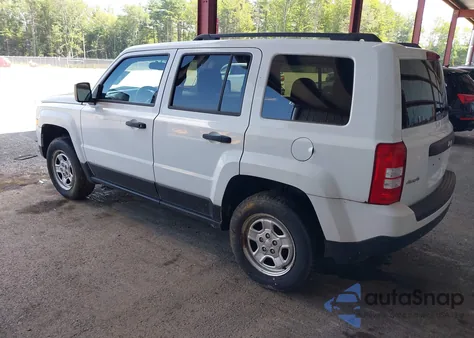 2016 Jeep Patriot Sport z USA, uszkodzony, nr VIN 1C4NJRBB2GD557310